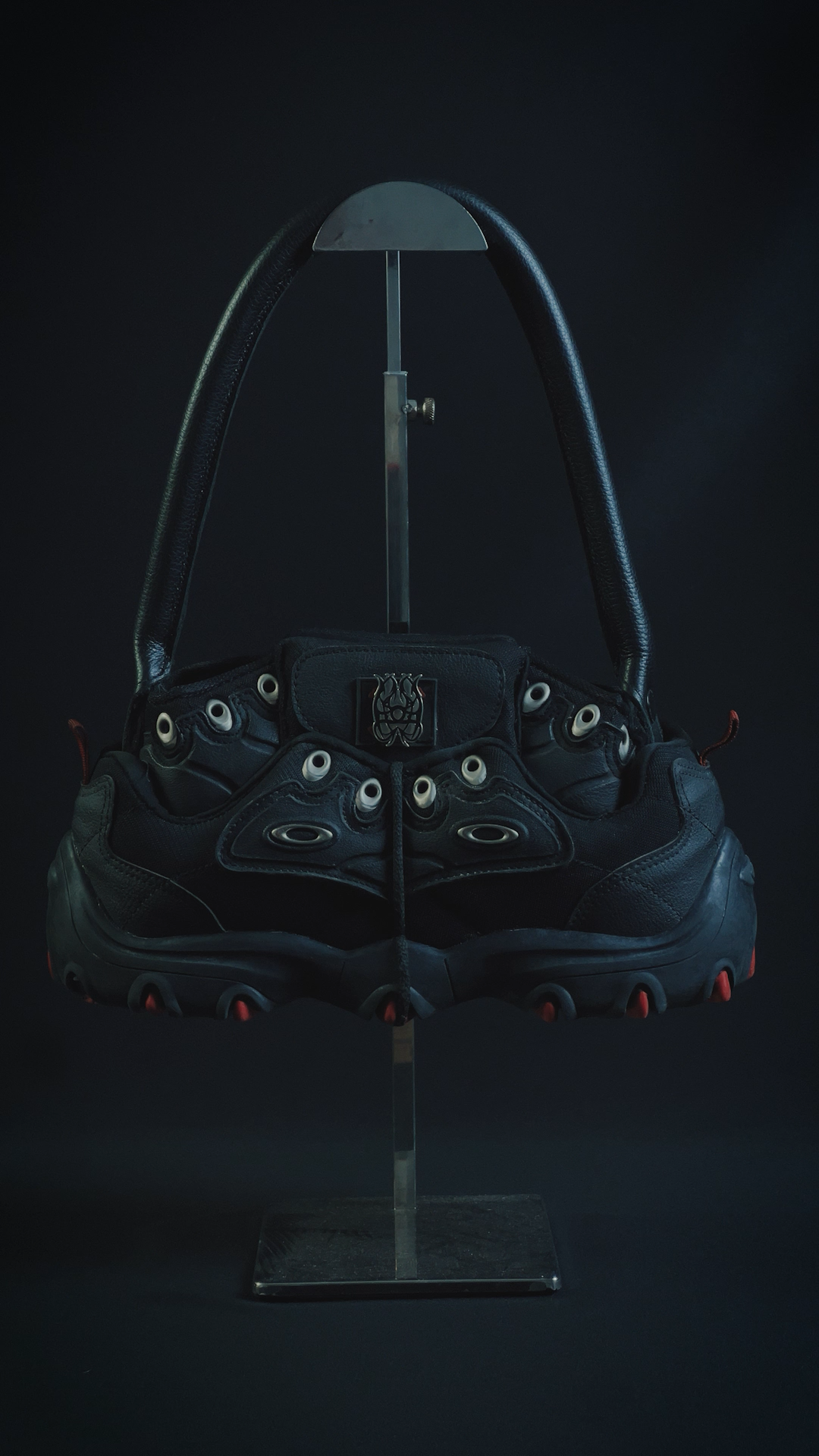 Bolsa Teeth Bomber Sangue